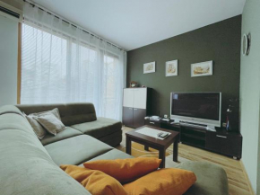 Stylish 1BD Flat in the Centre with a Parking Spot